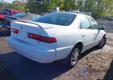 1999 Toyota Camry Xle V6 from USA, damaged, VIN 4T1BF28K5XU930080